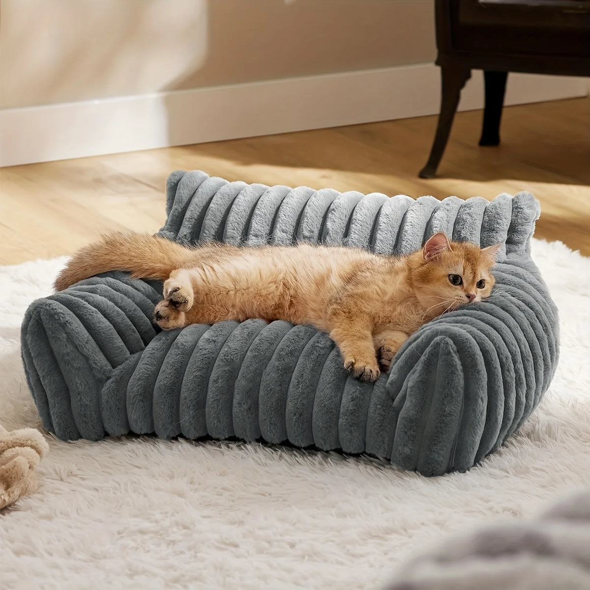 Breathable Plush Cat Sofa Bed